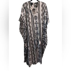 Cat & Jack Black and White Geometric One Piece Footies